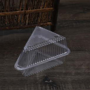 Transparent Triangular PET Cake Box with secure snap closure for bakery display
